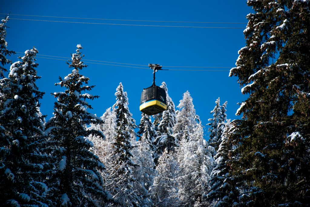Funivia Piccolo San Bernardo. 