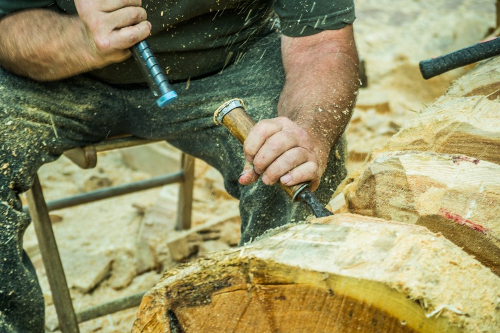 Intaglio Legno - Foto SMSTUDIO