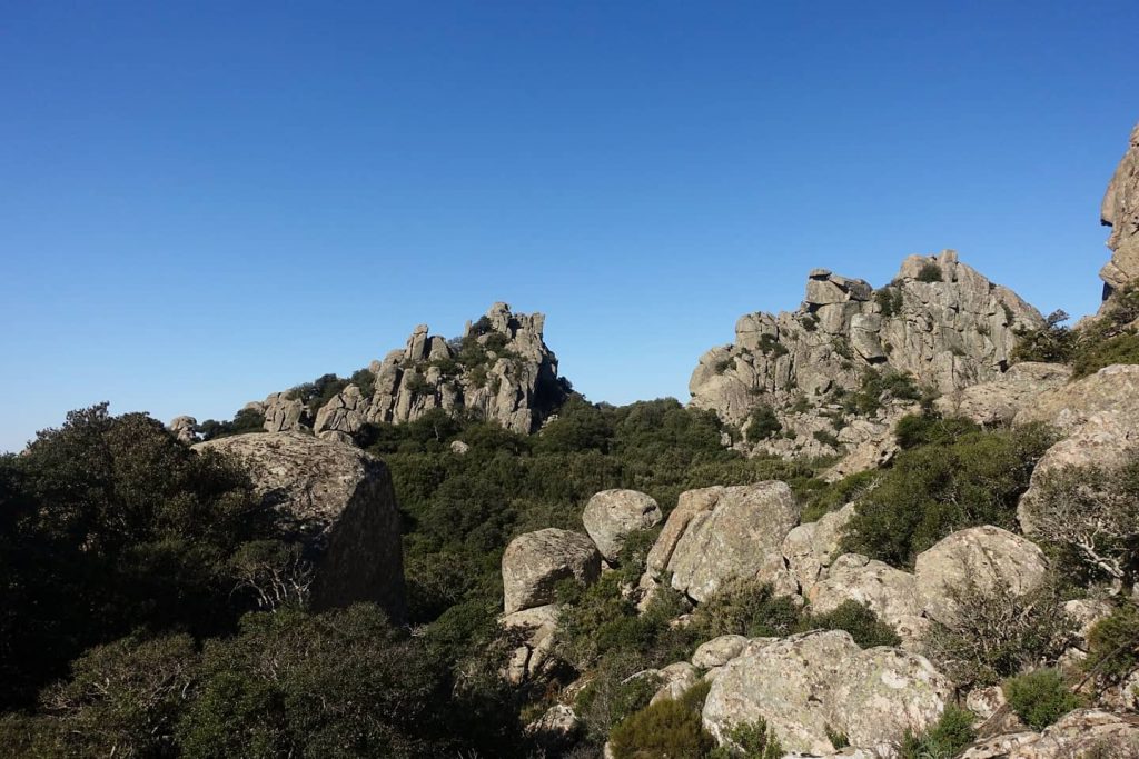Forme rocciose a Castiadas. Foto Elia Origoni