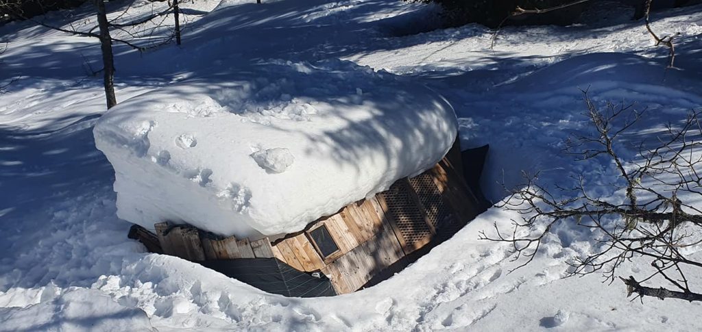 I danni alla rimessa - Foto FB Rifugio G. P. Talamini
