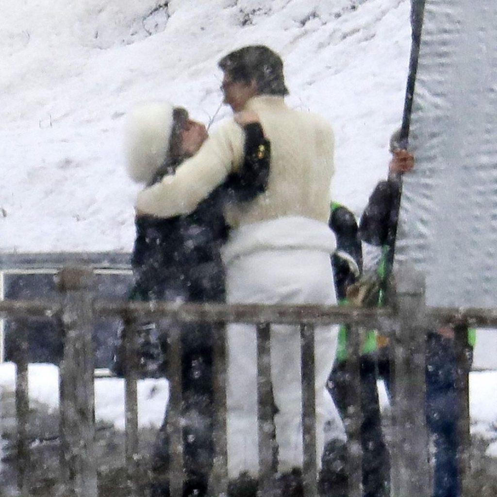 Lady Gaga e Adam Driver sul set a Gressoney - Foto IG @House of Gucci