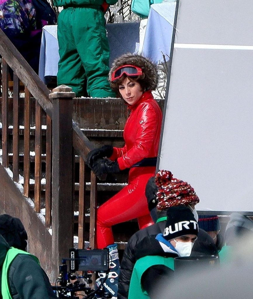 Lady Gaga sul set a Gressoney - Foto IG @House of Gucci