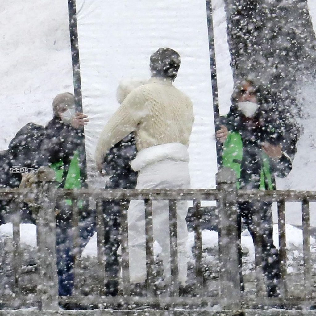 Lady Gaga e Adam Driver sul set a Gressoney - Foto IG @House of Gucci