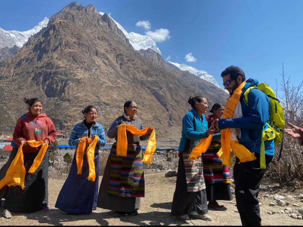 Foto @ Bahrein Everest Expedition