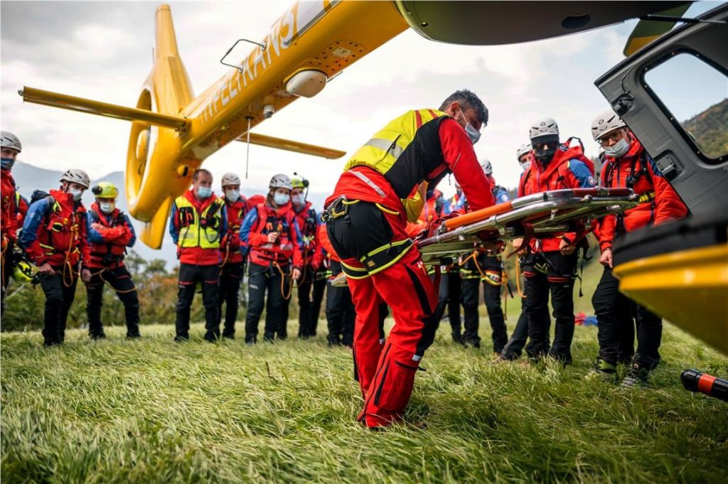 Soccorso in azione - Foto FB Provincia di Bolzano