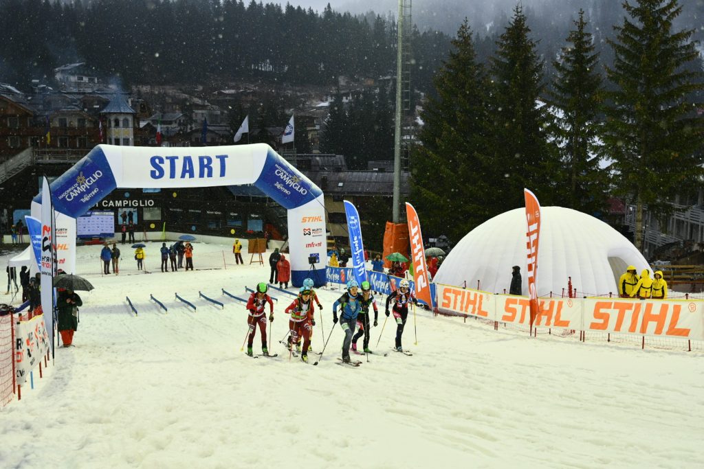 Partenza gara femminile. Coppa del Mondo Sprint 2019 - Foto ISMF