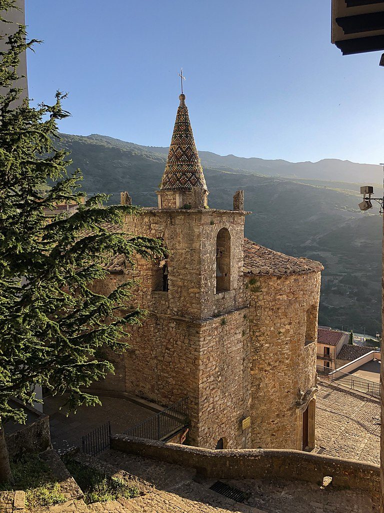 Geraci Siculo, Chiesa di Santo Stefano - Foto Wikimedia Commons @Davide Mauro