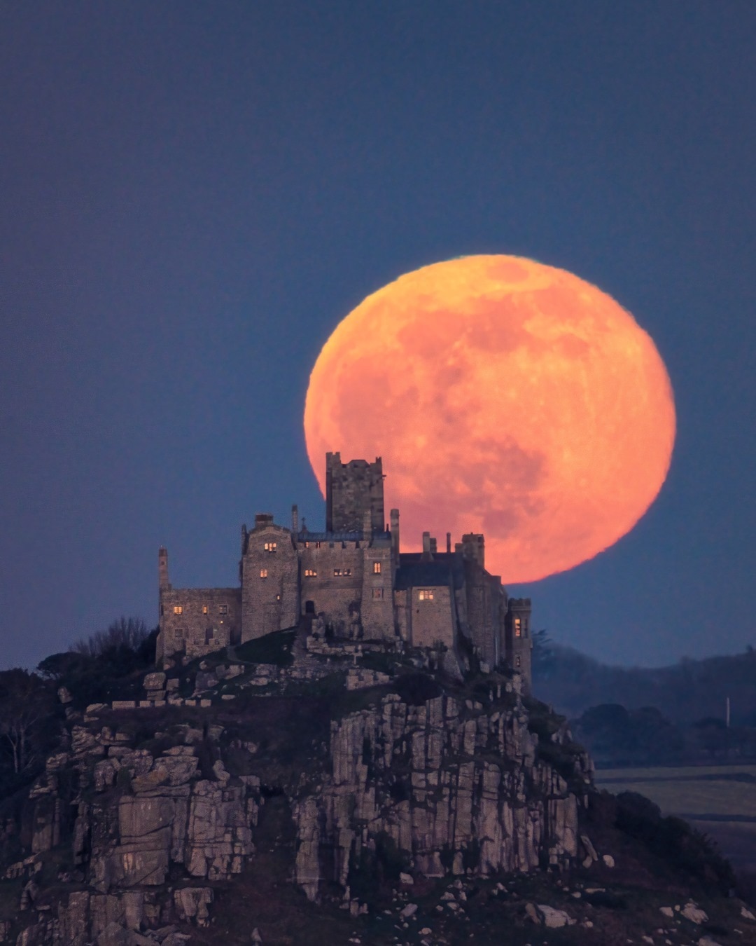 Snow Moon. La spettacolare luna piena di febbraio Montagna.TV