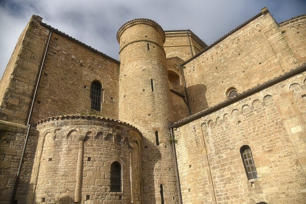 Cattedrale di Acerenza - Foto Wikimedia Commons @Anna Nicoletta Menzella