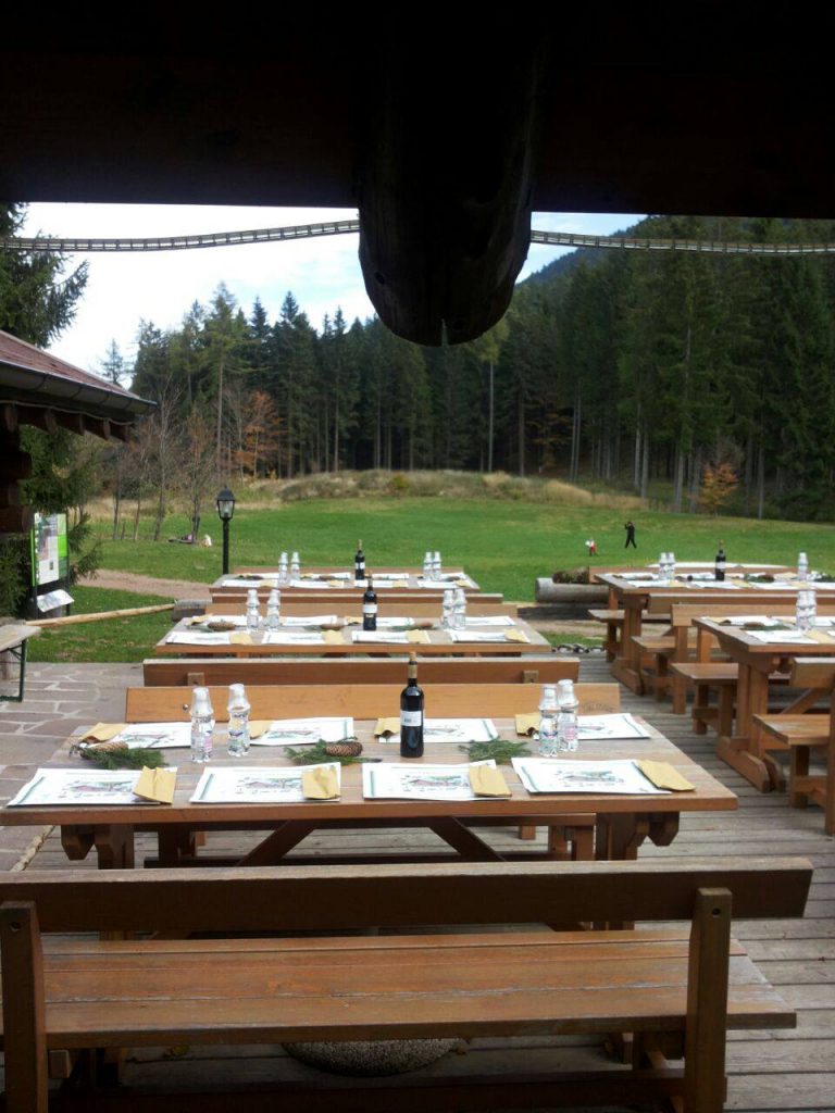 Terrazza esterna - Foto FB Rifugio Potzmauer
