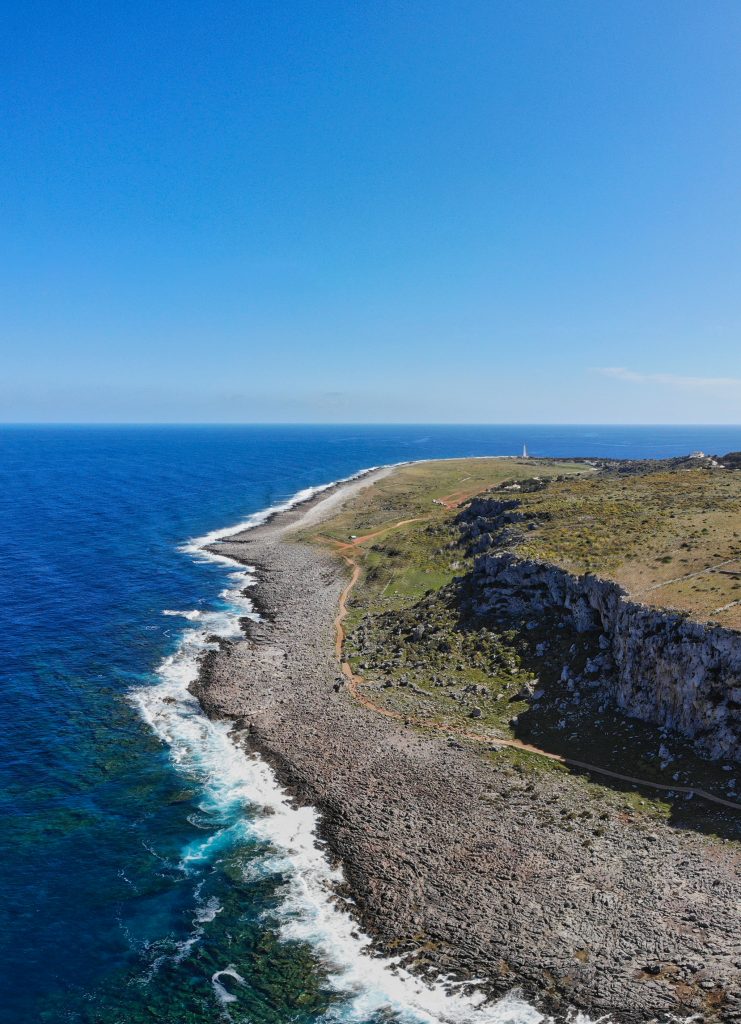 Pulizia della spiaggia di San  Vito lo Capo. Foto Riky Piana