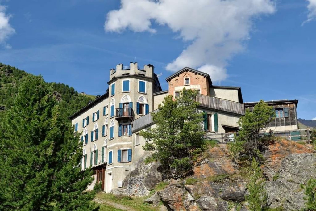 Foto FB Rifugio Forni