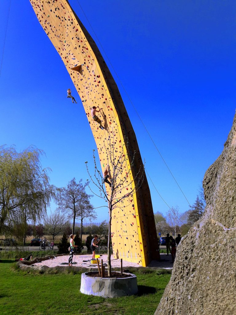 Arrampicare su Excalibur. Foto @ Klimcentrum Bjoeks FB