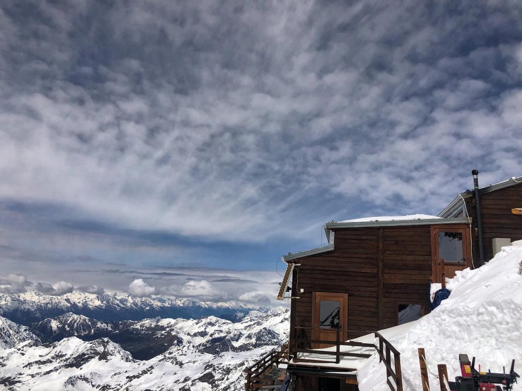 Capanna Gnifetti - Foto FB Rifugi Monterosa