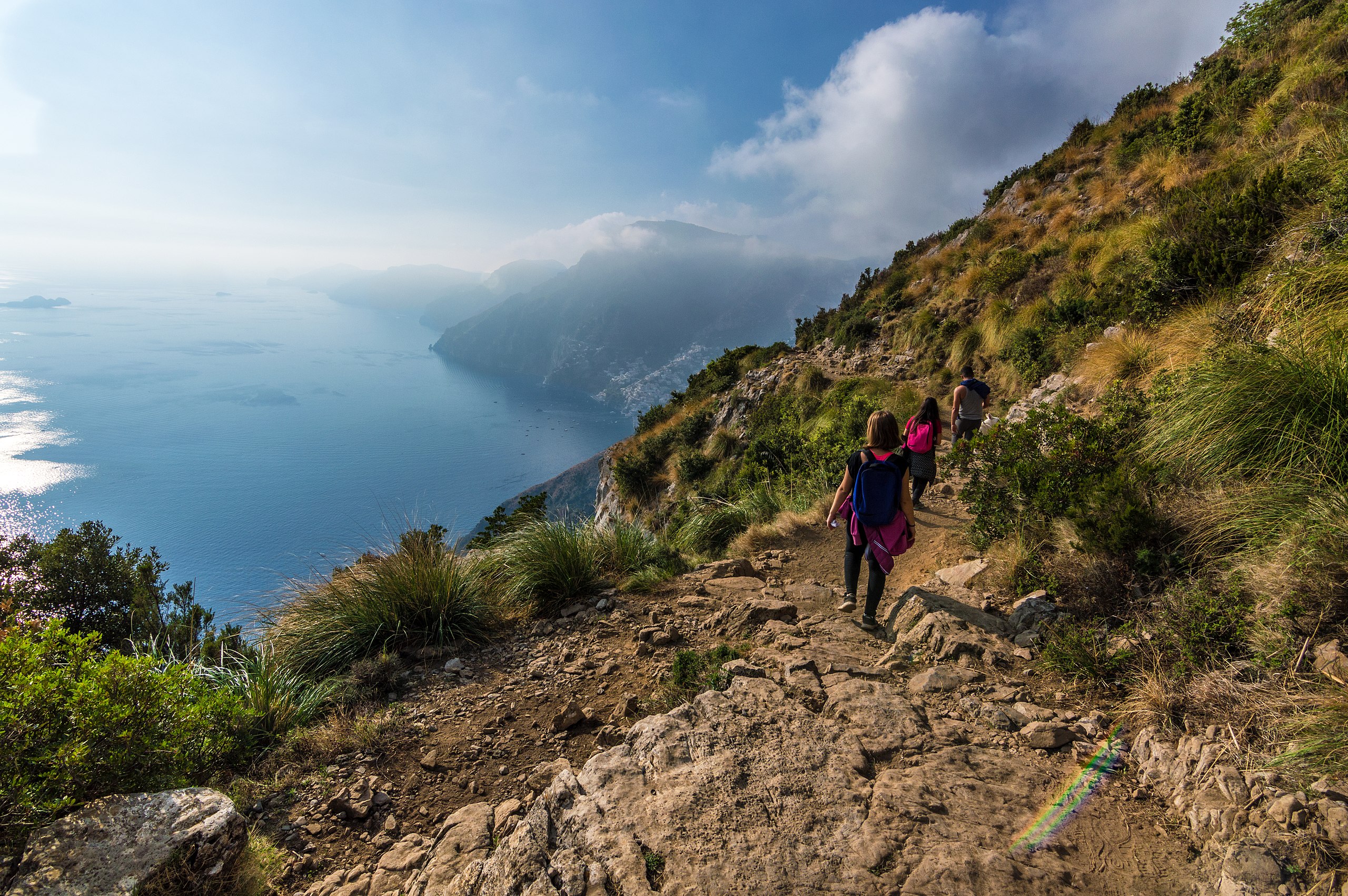 Cinque trekking vista mare, per una estate con gli scarponi ai piedi -  Montagna.TV