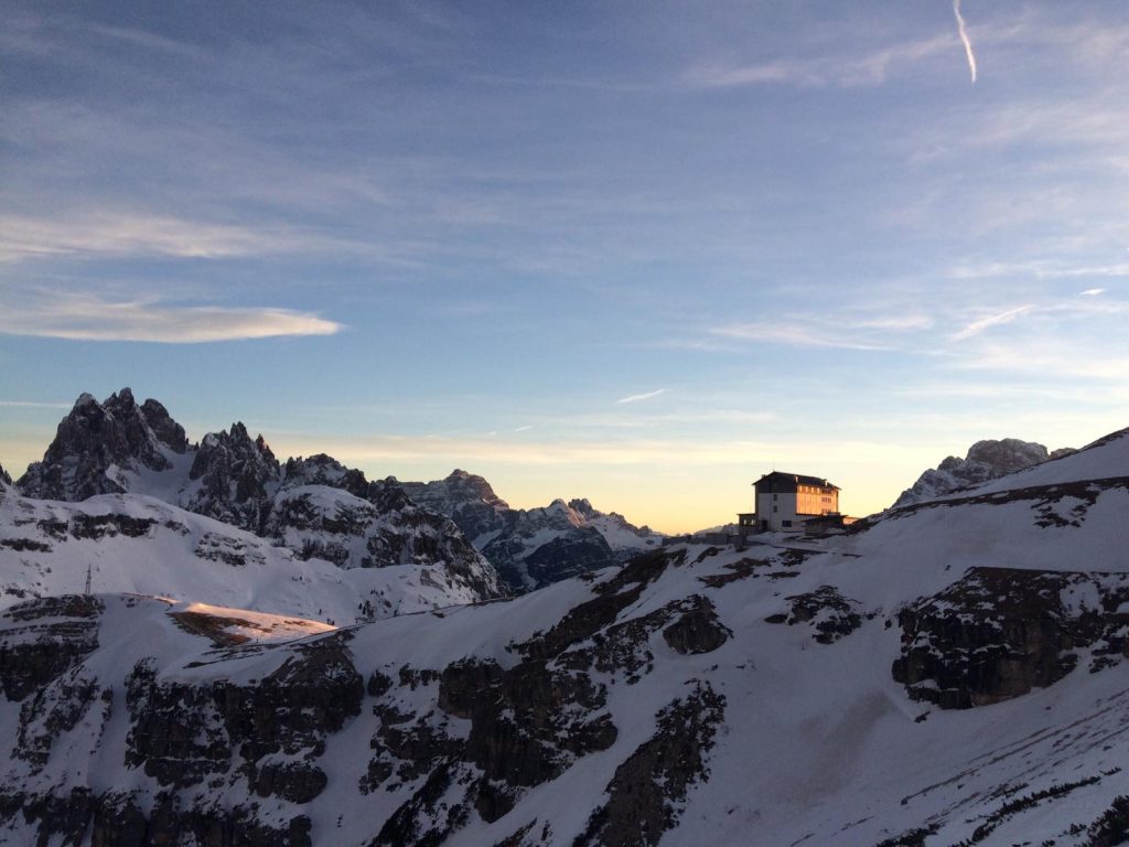 Foto @ Rifugio Auronzo alle Tre Cime di Lavaredo FB