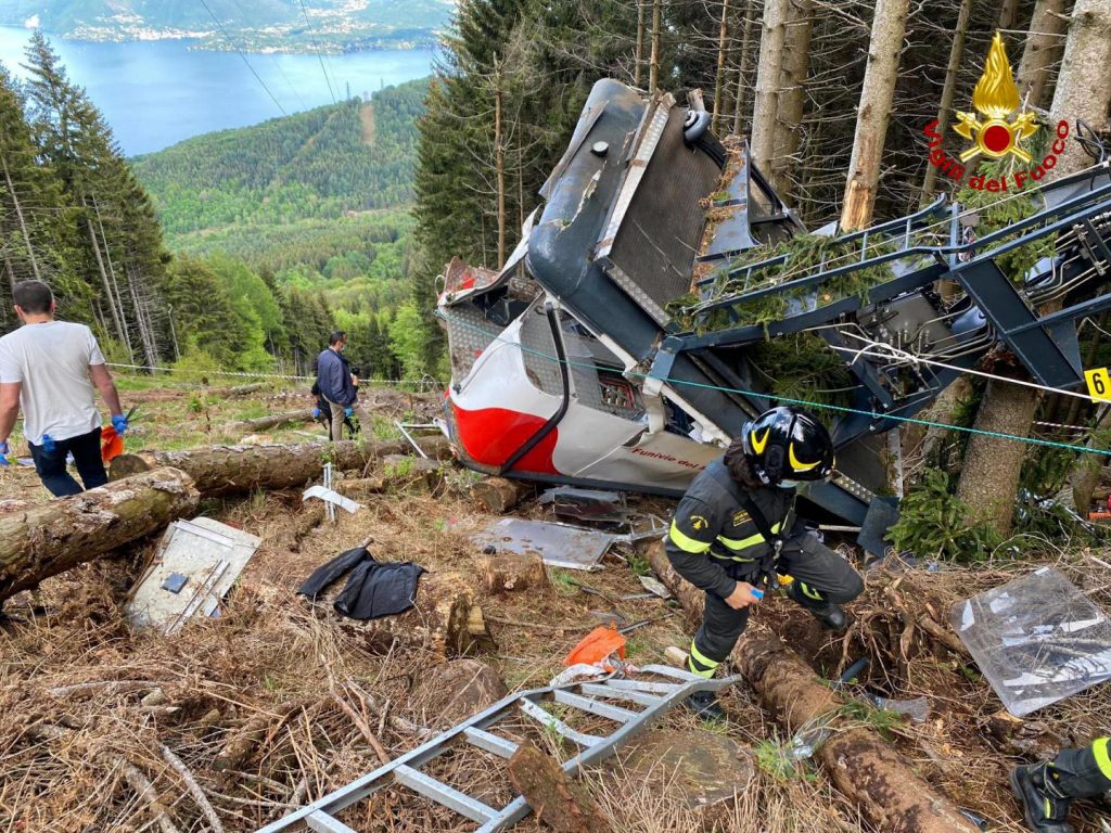 How Do Cable Cars Work The Controls Are They Safe The Questions After The Mottarone Tragedy