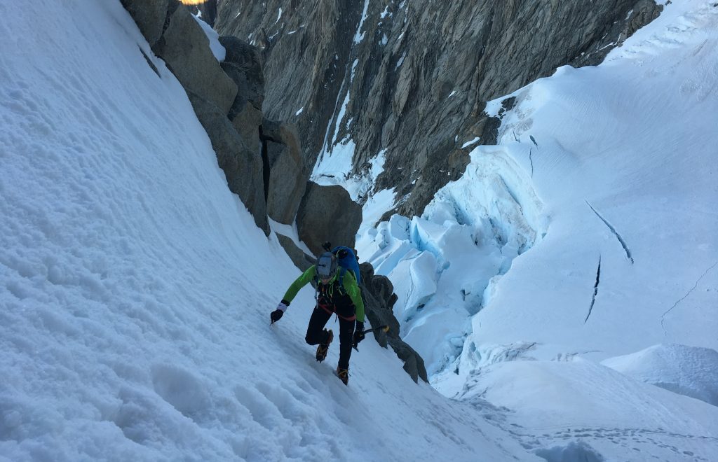 Prima discesa Canale del Quid Pluris. Foto Denis Trento.