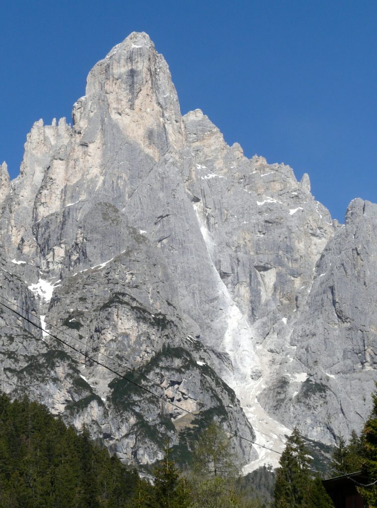 Frana sulla Est del Sass Maor - Foto Gabriele Villa