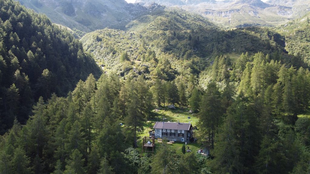 Foto FB Rifugio Alpino Toesca