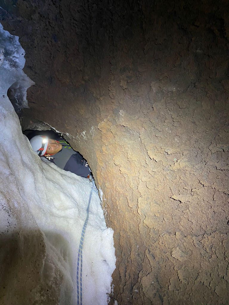 Grotta del Polo Nord (o Sud?) - Foto FB Dario Teri