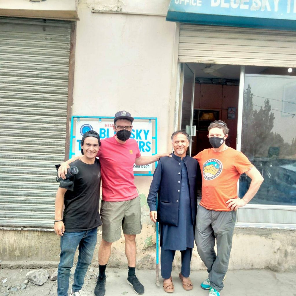 Ian Welsted e Graham Zimmerman  in Pakistan, Foto @ Agenzia  Blue Sky