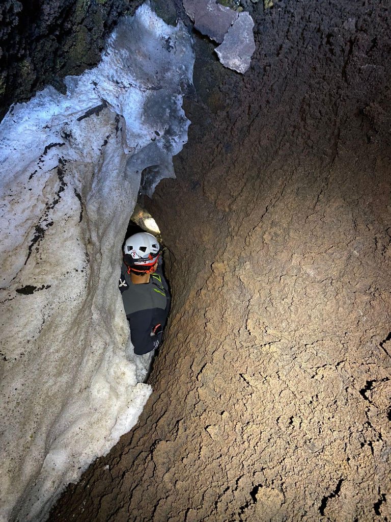 Grotta del Polo Nord (o Sud?) - Foto FB Dario Teri