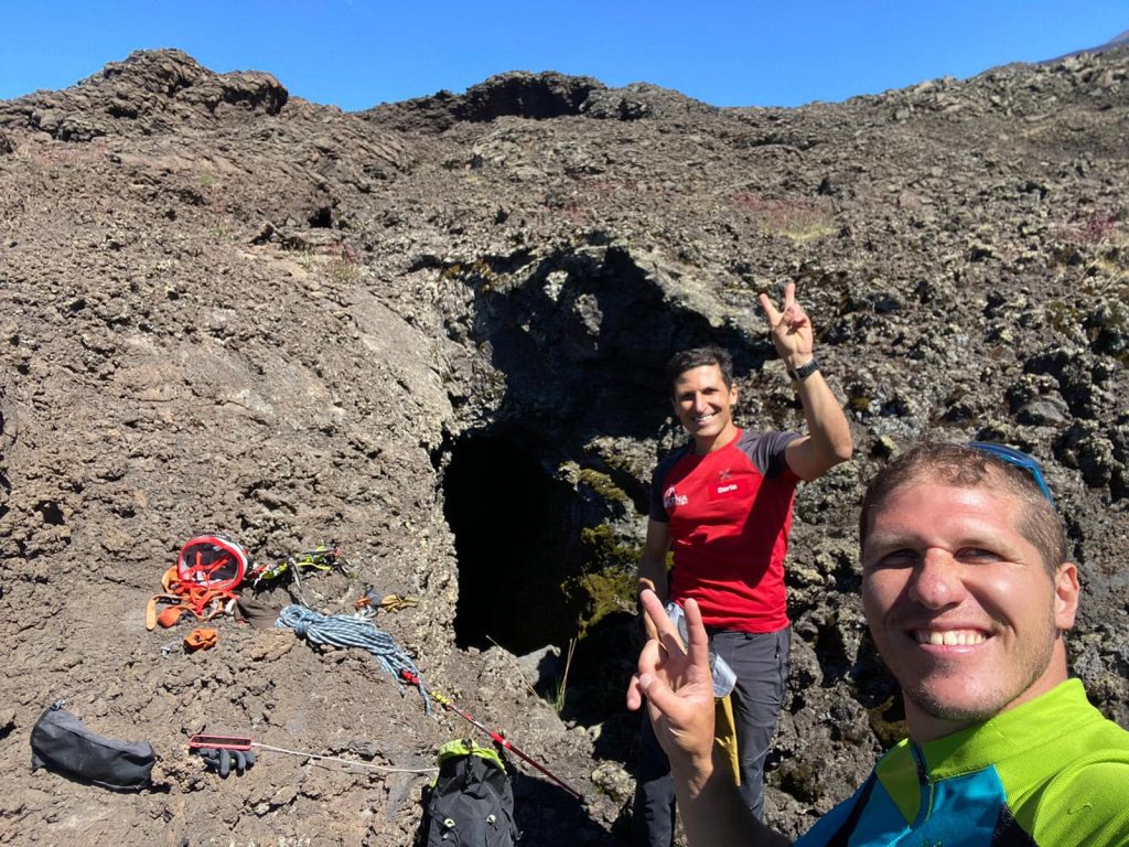 Grotta del Polo Nord (o Sud?) - Foto FB Dario Teri