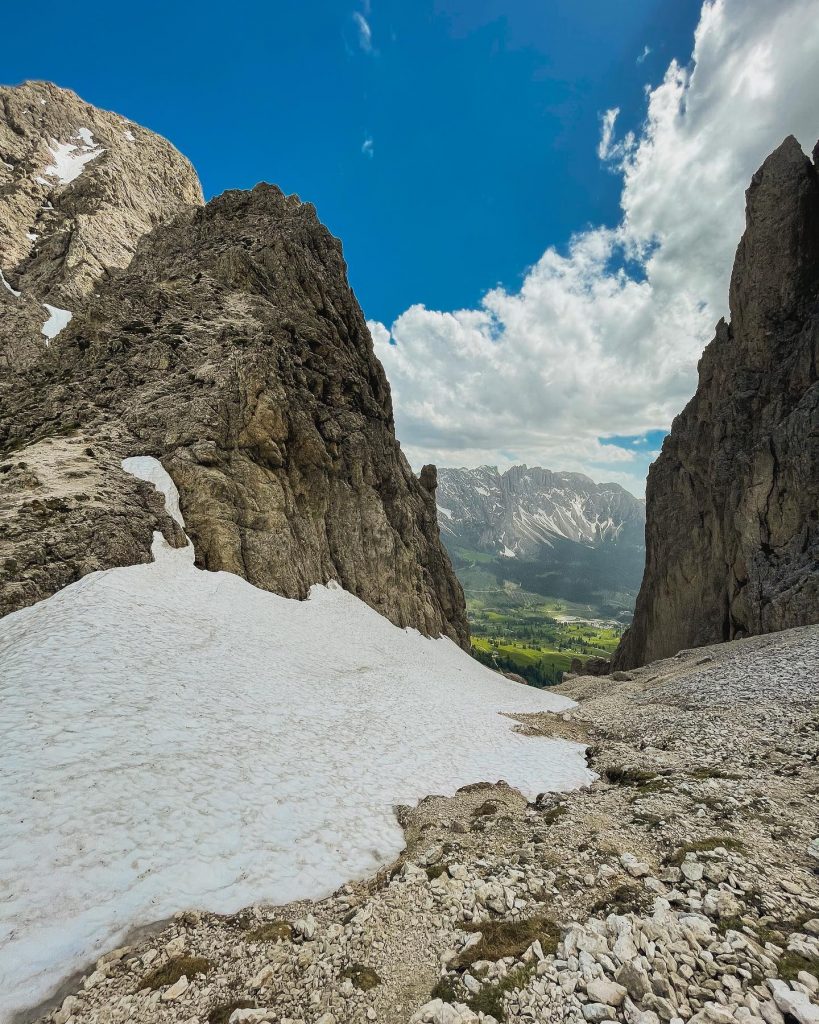 Condizioni della neve nel Gruppo del Catinaccio al 22/06/2021 - Foto FB Rifugio Roda di Vaèl