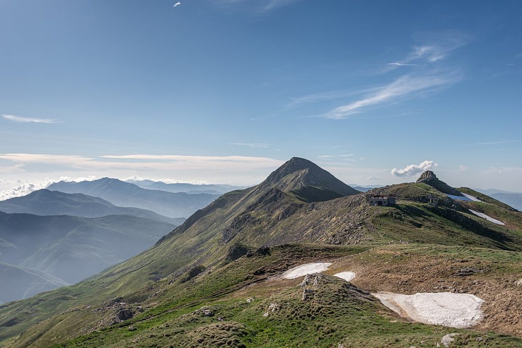 Il Cusna - Foto Wikimedia Commons @Giorgio Galeotti