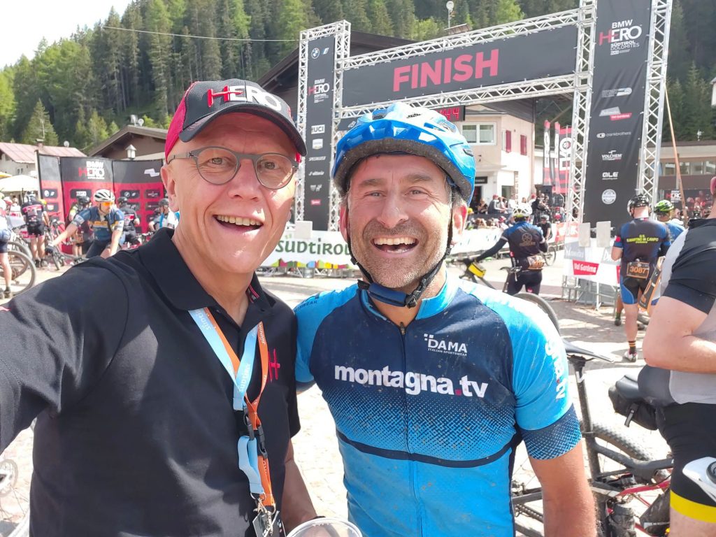 Mirco Robaldo alla partenza della BMW HERO Südtirol Dolomites. Foto arch. Mirco Robaldo