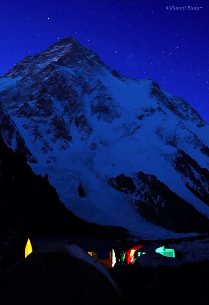 K2 di notte. Foto @ Fahad Badar 