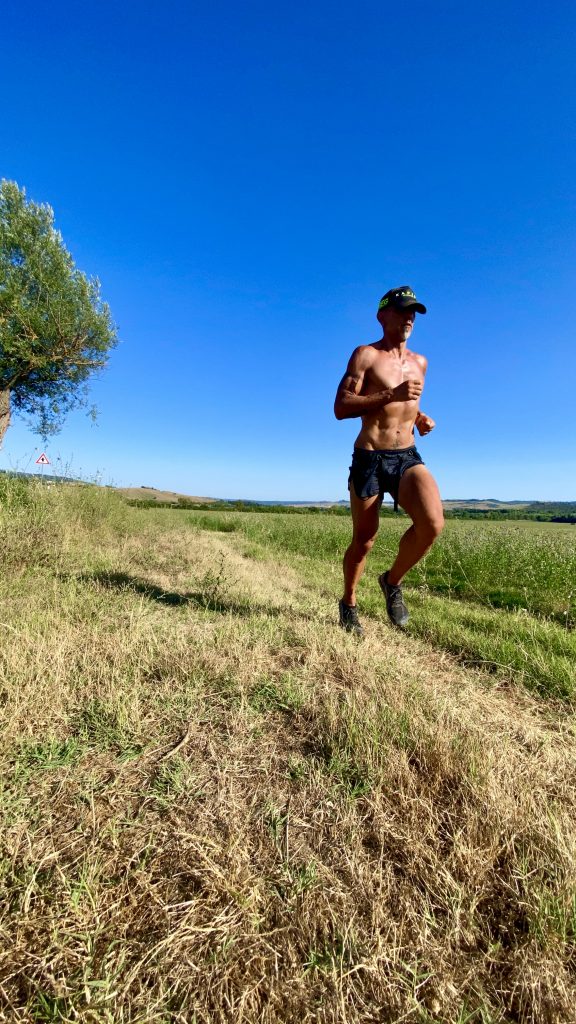 Stefano Gregoretti durante la sua corsa attraverso l