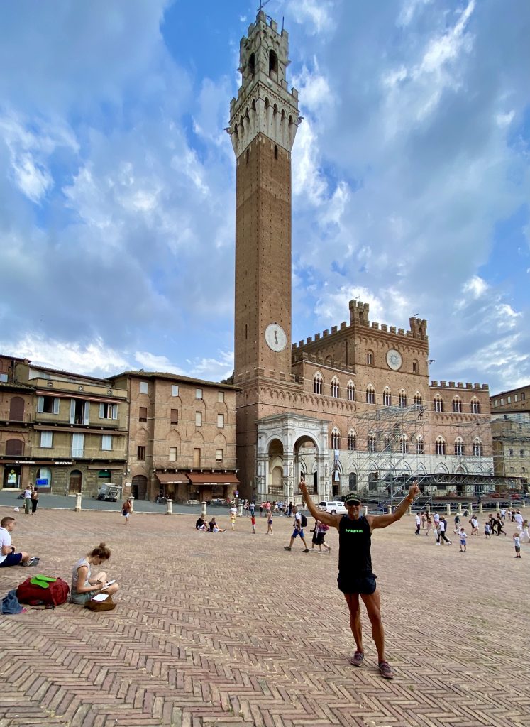 Stefano Gregoretti durante la sua corsa attraverso l