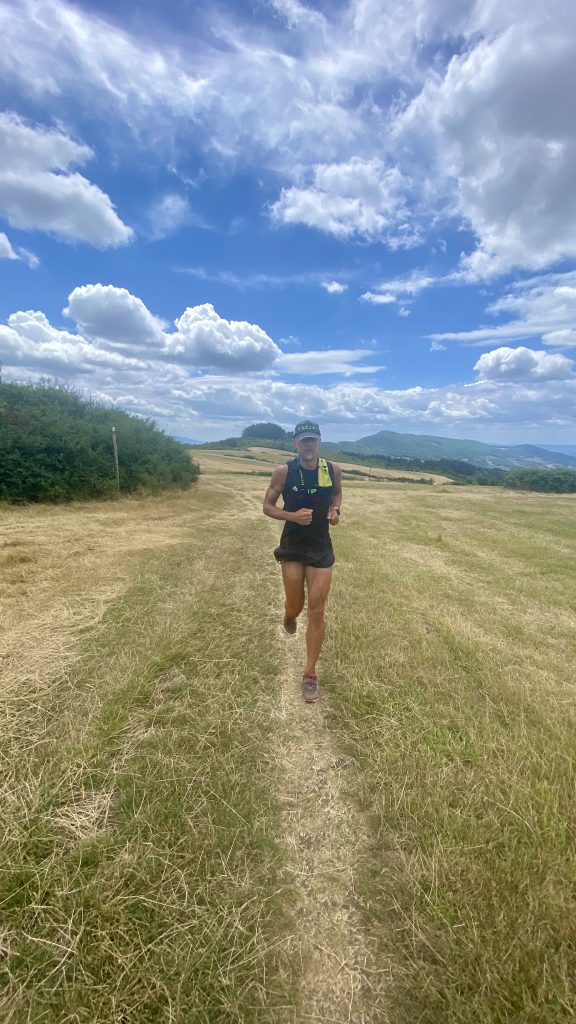 Stefano Gregoretti durante la sua corsa attraverso l