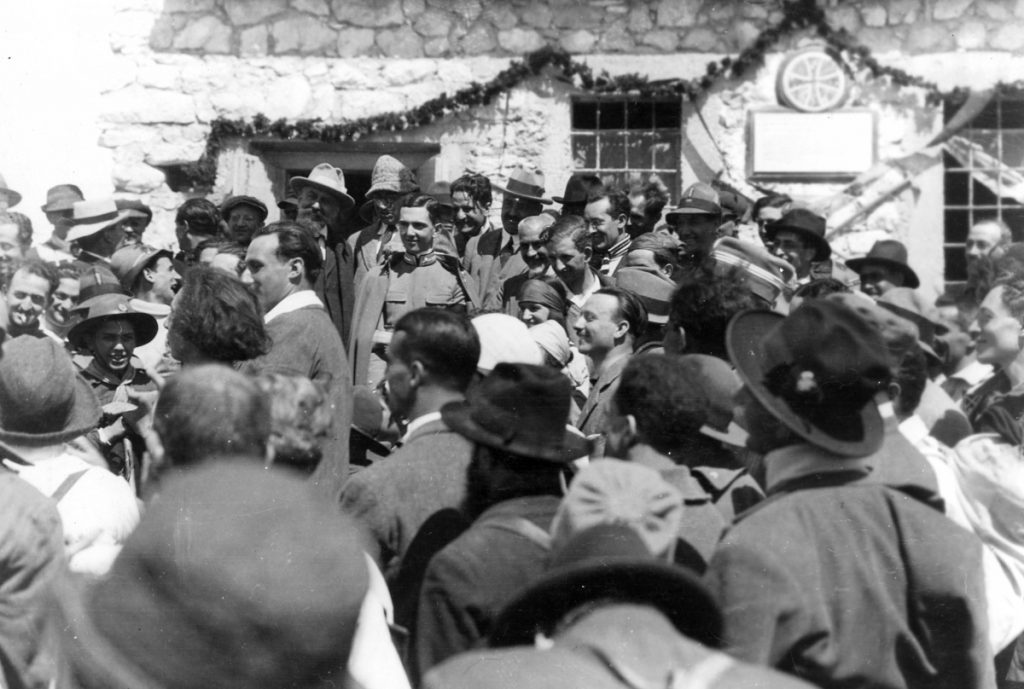 Inaugurazione  Sebastiani 1922, foto Archivio CAI Roma