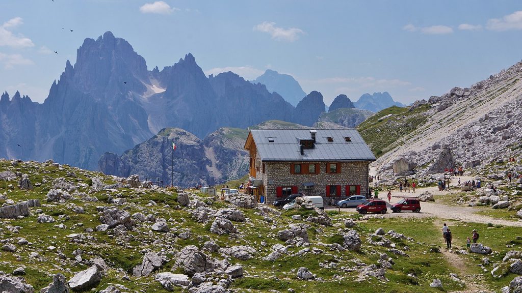 Rifugio Lavaredo - Foto Wikimedia Commons @FkMohr