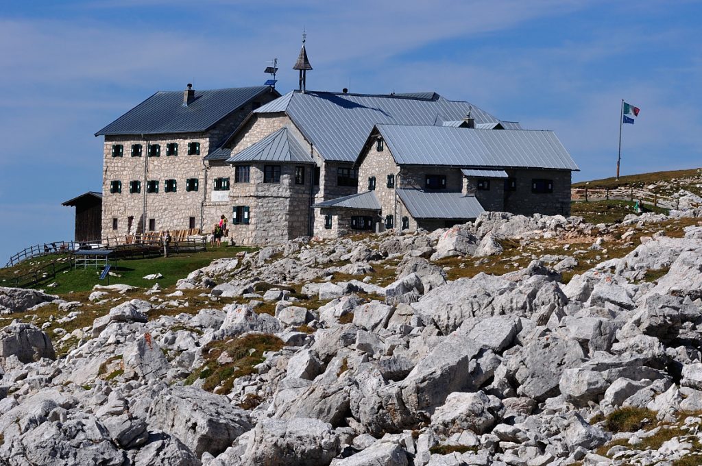 Monte Pez, il rifugio Bolzano, foto SA