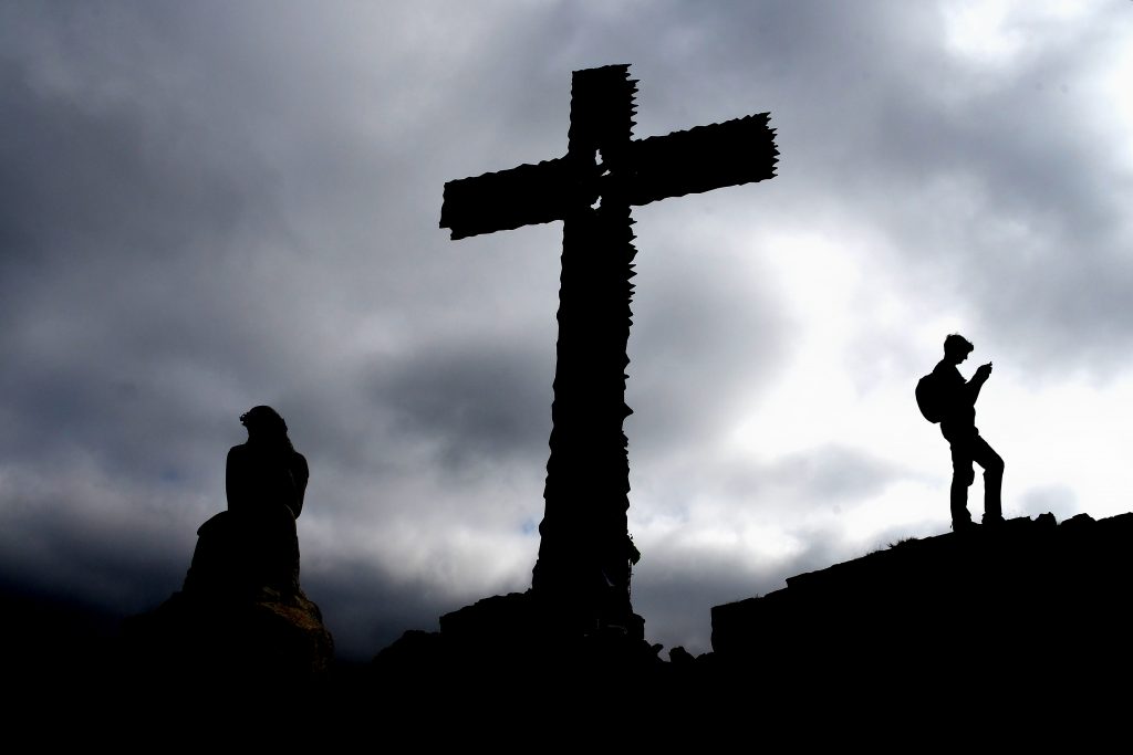 Vetta del Castellaz e Cristo Pensante