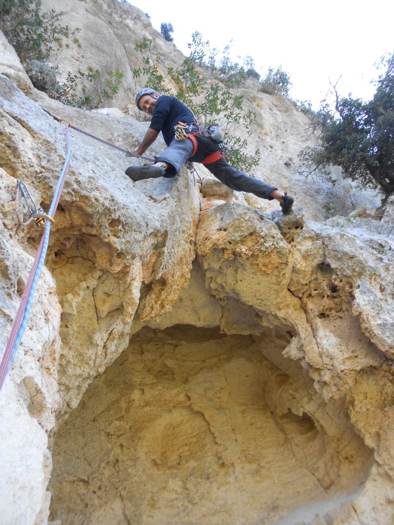 Enrico Camanni in arrampicata. Foto archivio Camanni
