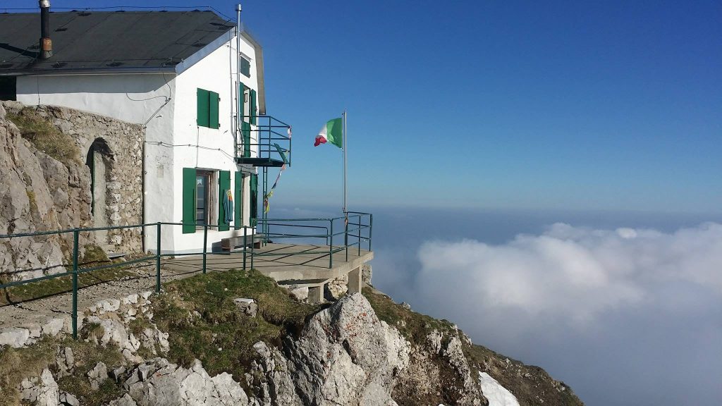Foto @ Rifugio Brioschi FB
