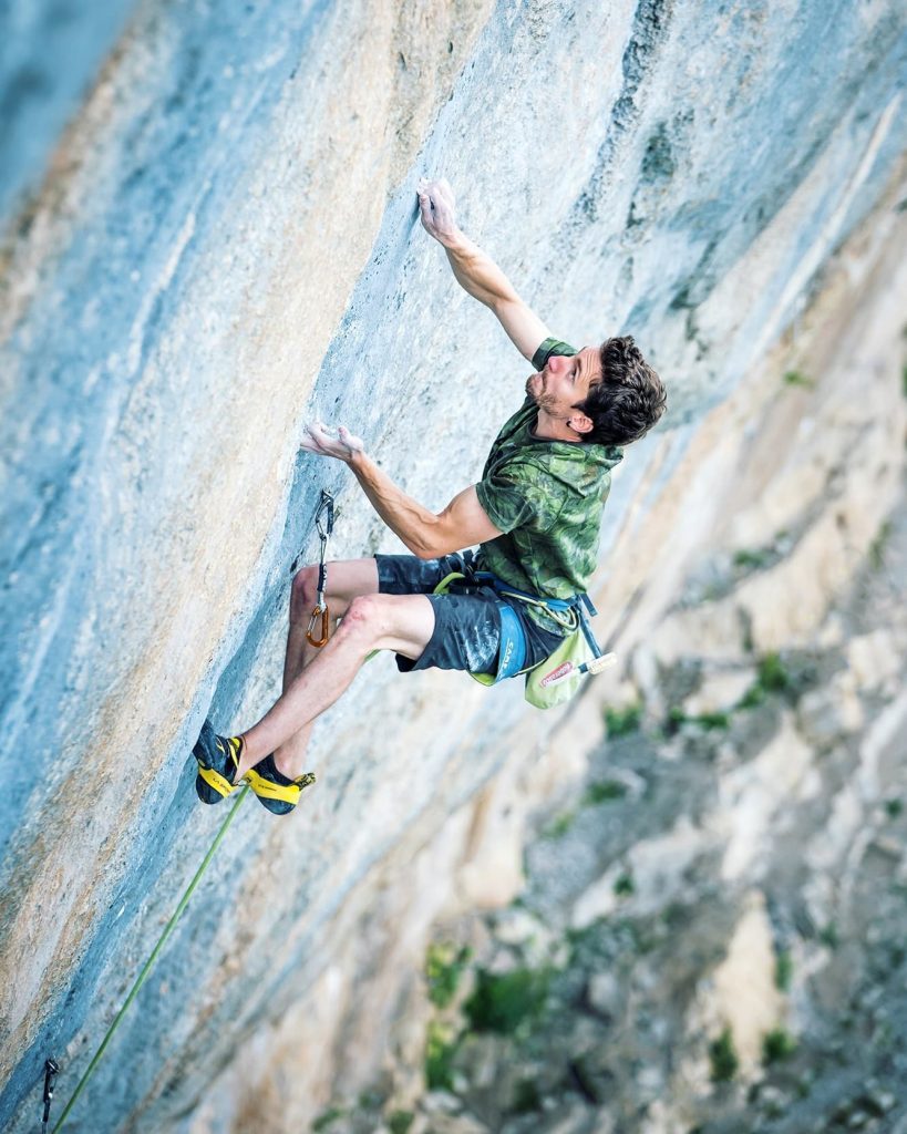 Ghisolfi su Bibliographie - Foto FB Stefano Ghisolfi Ph. Jan Novak