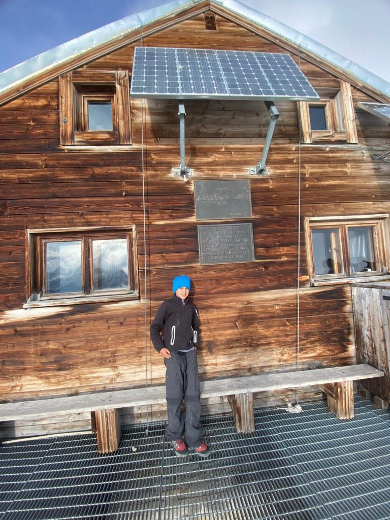 Federico durante la sua salita al Cervino. Foto Facebook Fabio Tomasi