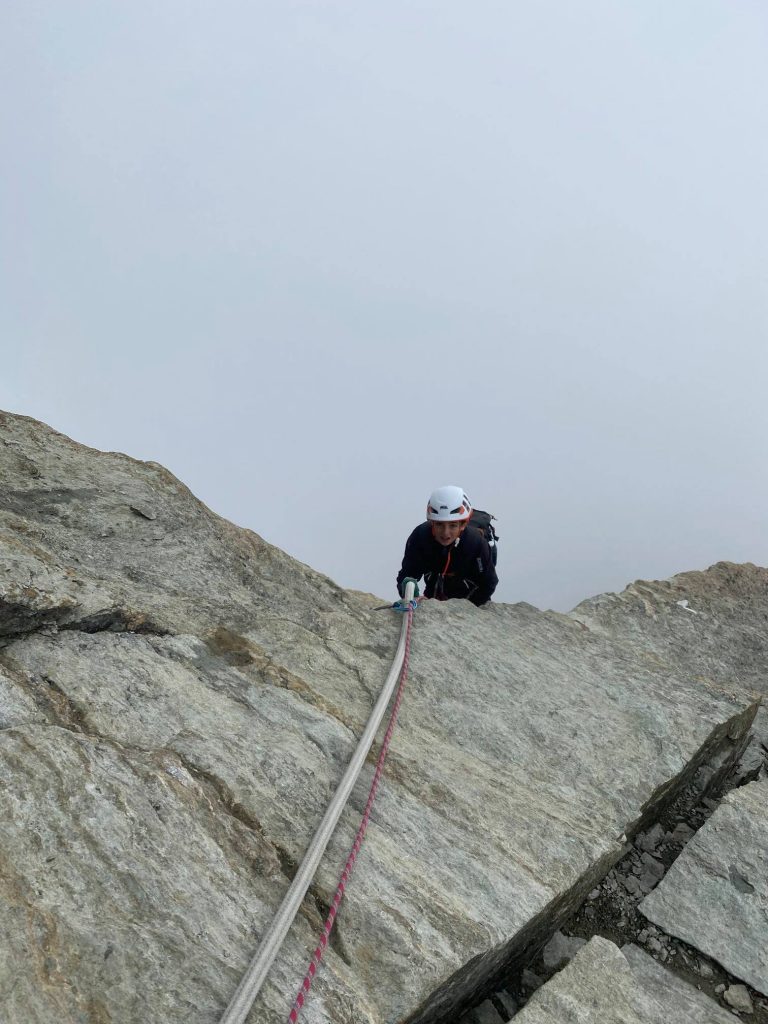 Federico durante la sua salita al Cervino. Foto Facebook Fabio Tomasi