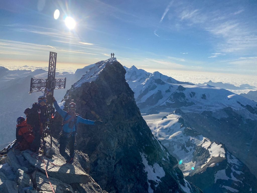 Federico durante la sua salita al Cervino. Foto Facebook Fabio Tomasi