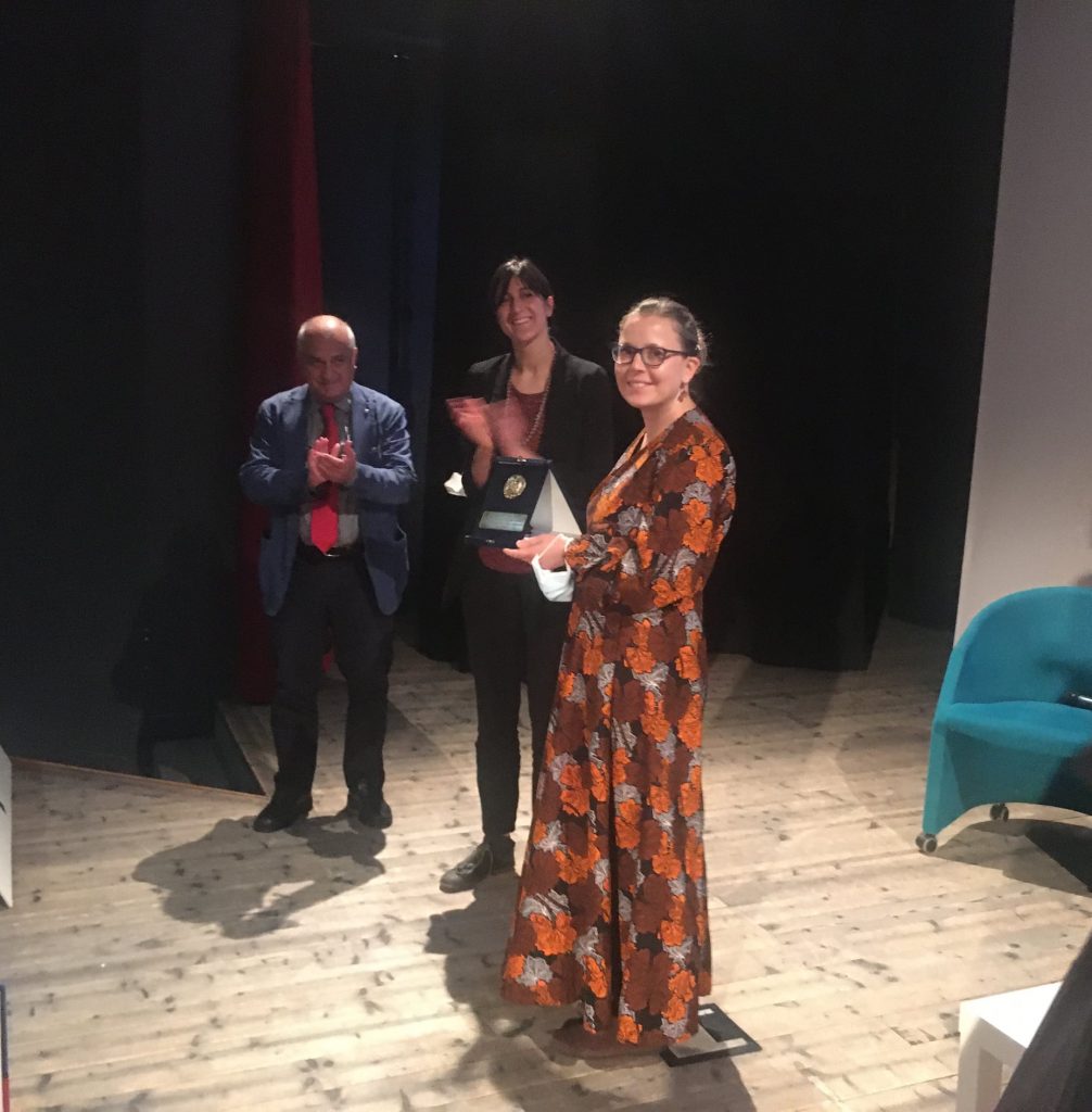 Premiazione di Selma Mahlknecht - Foto FB Premio Mario Rigoni Stern