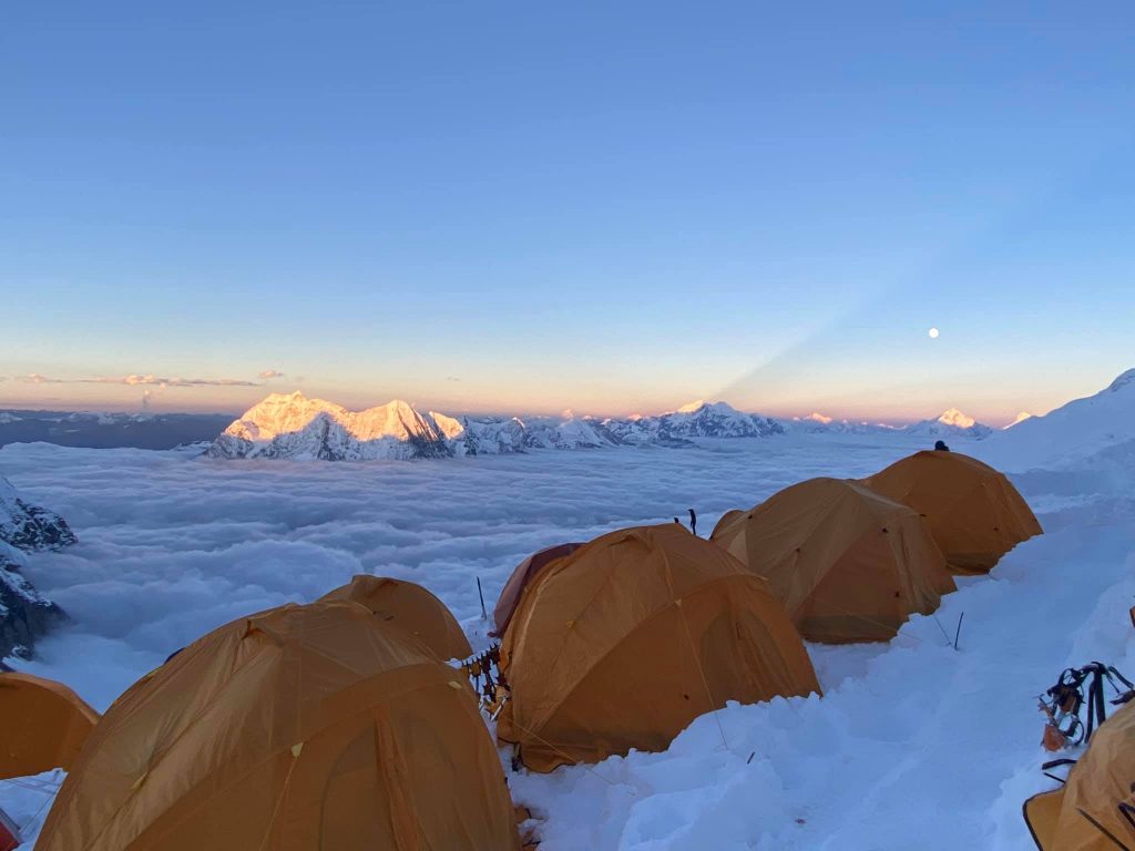 Manaslu, foto @ Tendi Sherpa