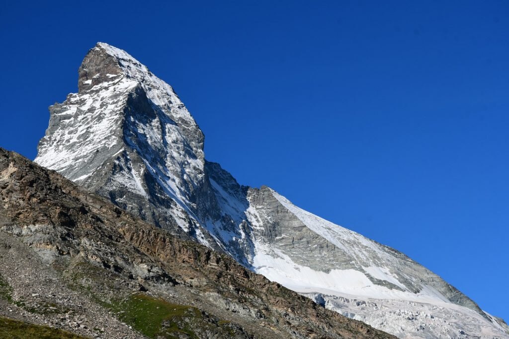 La parete Nord del Cervino dallo Schwarzsee