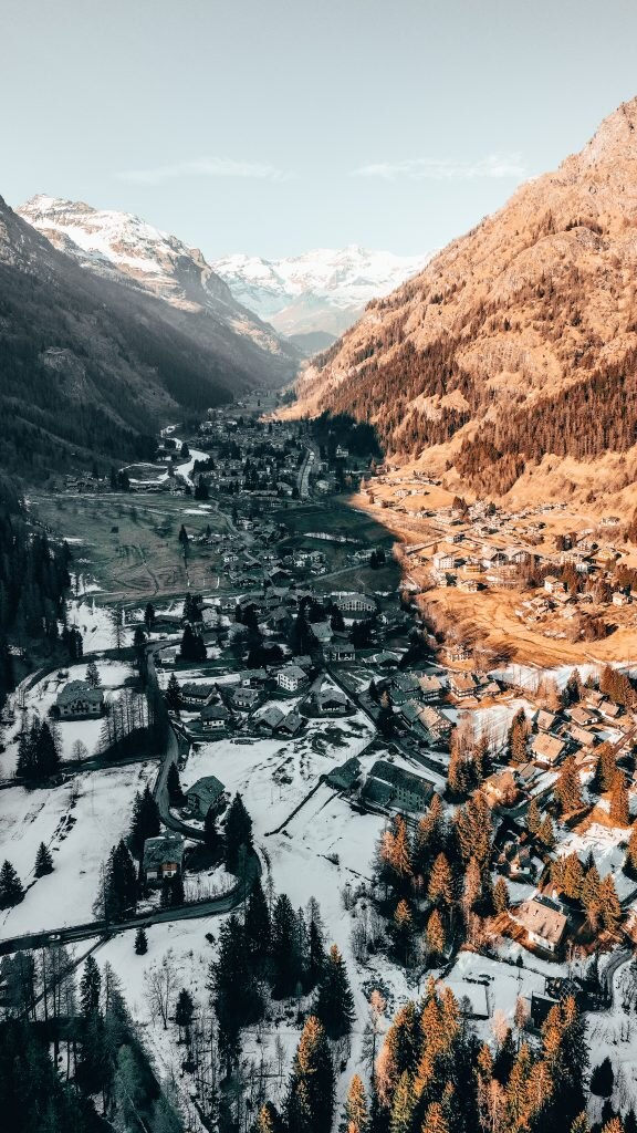 Gressoney Saint-Jean - Foto Anatoli Nicolae @Unsplash