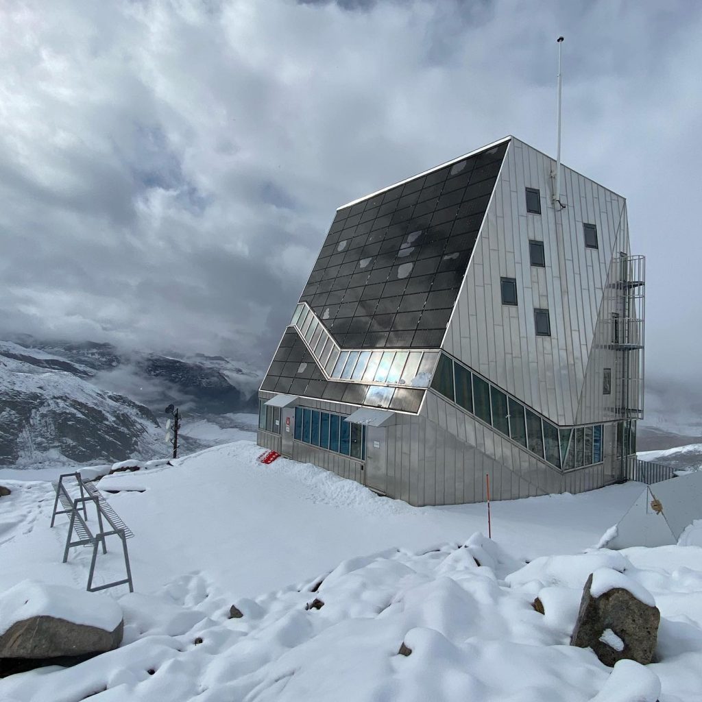 Foto FB Monte Rosa Hütte